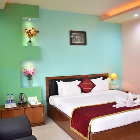Hotel Dooars Mountain Alipur Duar Ngoại thất bức ảnh