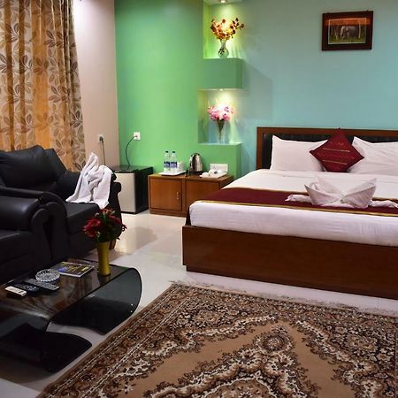 Hotel Dooars Mountain Alipur Duar Ngoại thất bức ảnh