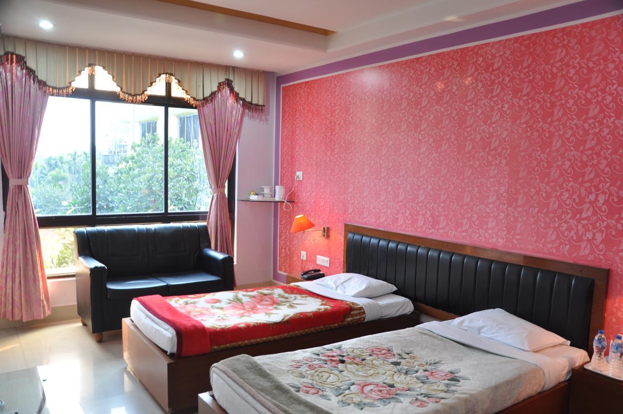 Hotel Dooars Mountain Alipur Duar Ngoại thất bức ảnh