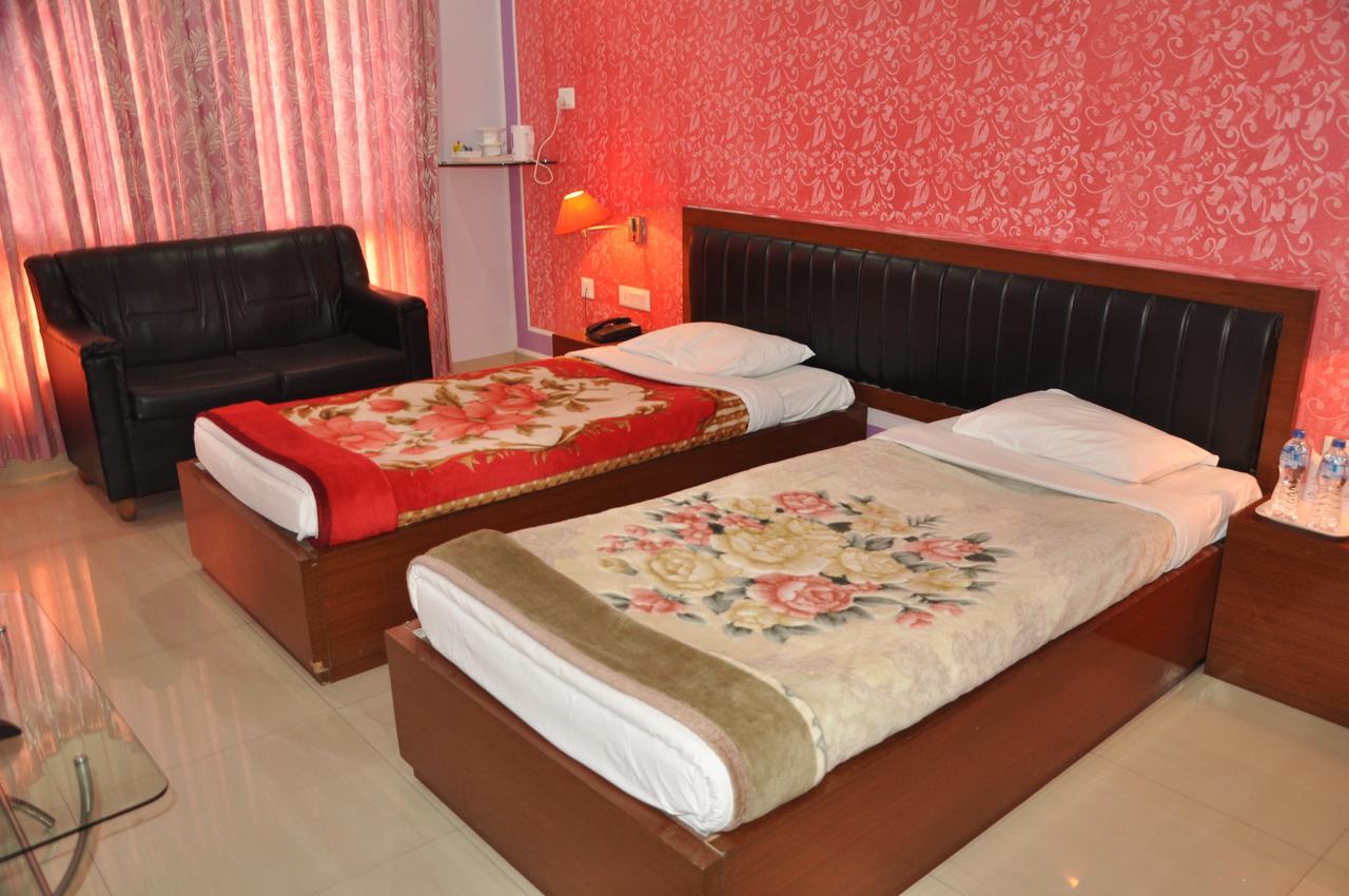 Hotel Dooars Mountain Alipur Duar Ngoại thất bức ảnh