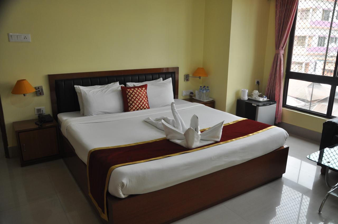 Hotel Dooars Mountain Alipur Duar Ngoại thất bức ảnh